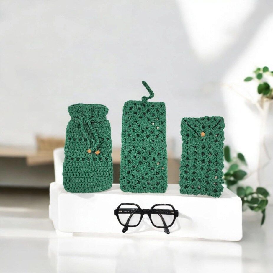 étui à lunettes crocheté en fil coton vert - 3 modèles différents